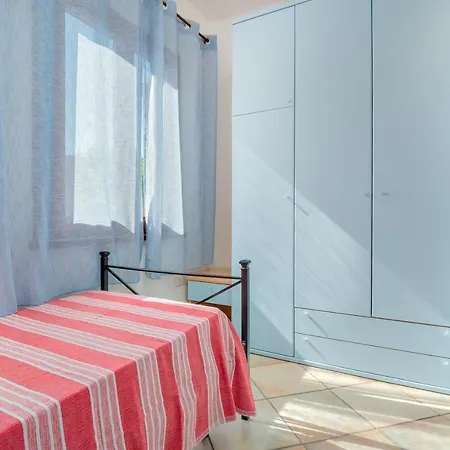 Holiday home Bifamiliare 3 *