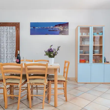 בית נופש Bifamiliare 3