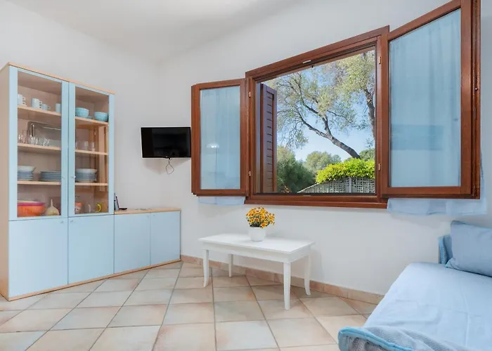 Bifamiliare 3 * San Teodoro